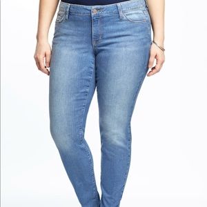 Old Navy Skinny jeans short